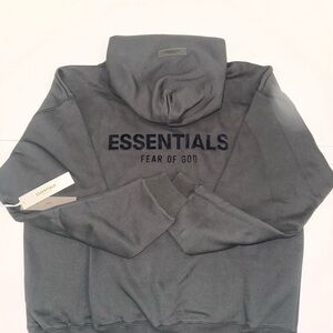 ESS22 LIMO BLACK ESSENTIAL HOODIE